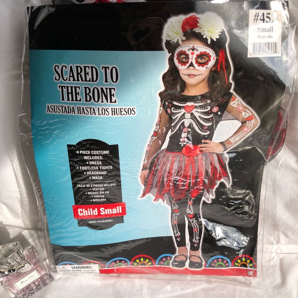 Party City Sugar Skulls Bad to the bone Kids